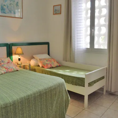 One-bedroom Holiday In